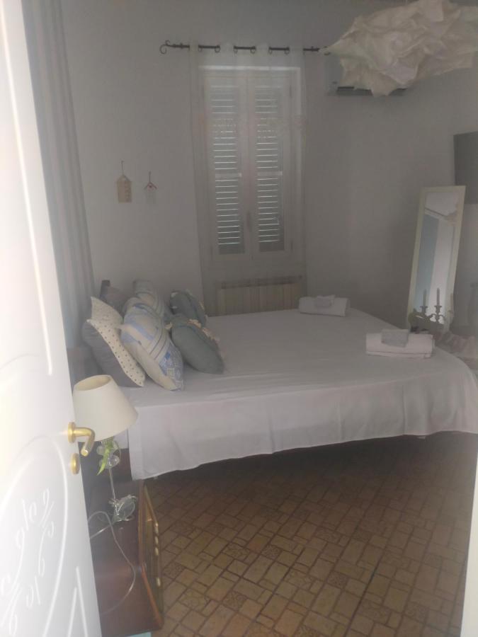 Ferienwohnung LunAzzurra Messina Exterior foto